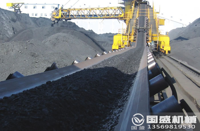 煤礦皮帶機(jī) 煤礦皮帶機(jī)